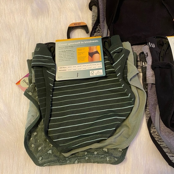 Kindly Yours Panties Womens Size XS Green Black Seamless Hipster Panty Bundle - Picture 6 of 8